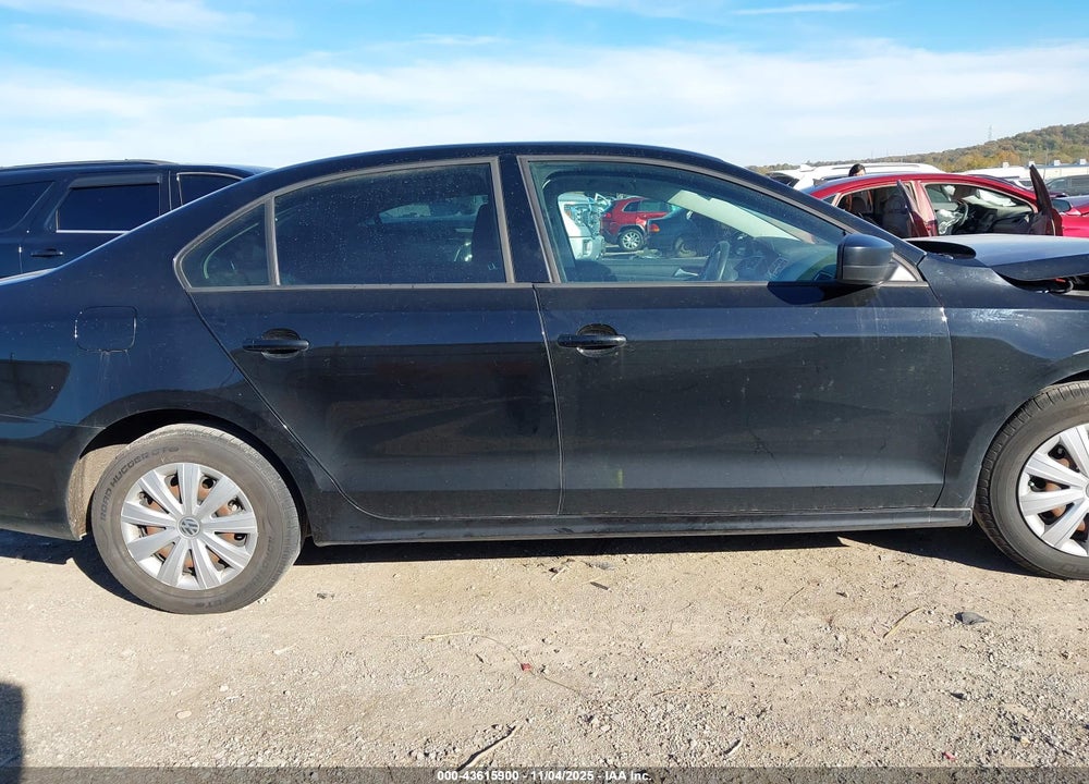 2014 VOLKSWAGEN JETTA 2.0L S VIN: 3VW2K7AJ2EM432870