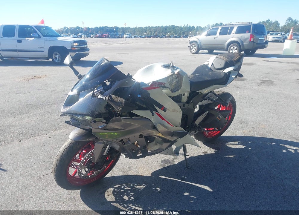 2025 KAWASAKI ZX636 K VIN: JKBZXJK18SA011118