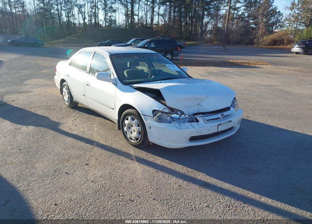 1999 HONDA ACCORD LX VIN: 1HGCG5548XA139106