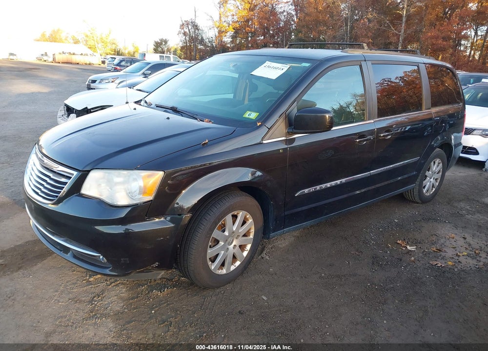 2014 CHRYSLER TOWN & COUNTRY VIN: 2C4RC1BG4ER228627