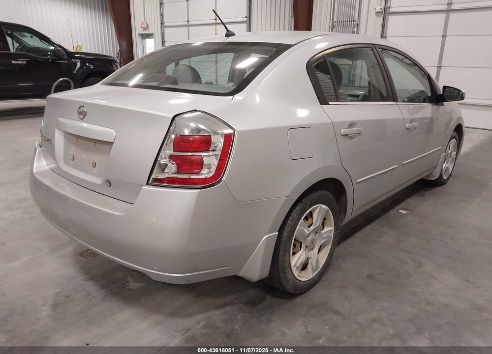 2008 NISSAN SENTRA 2.0S VIN: 3N1AB61E68L682556