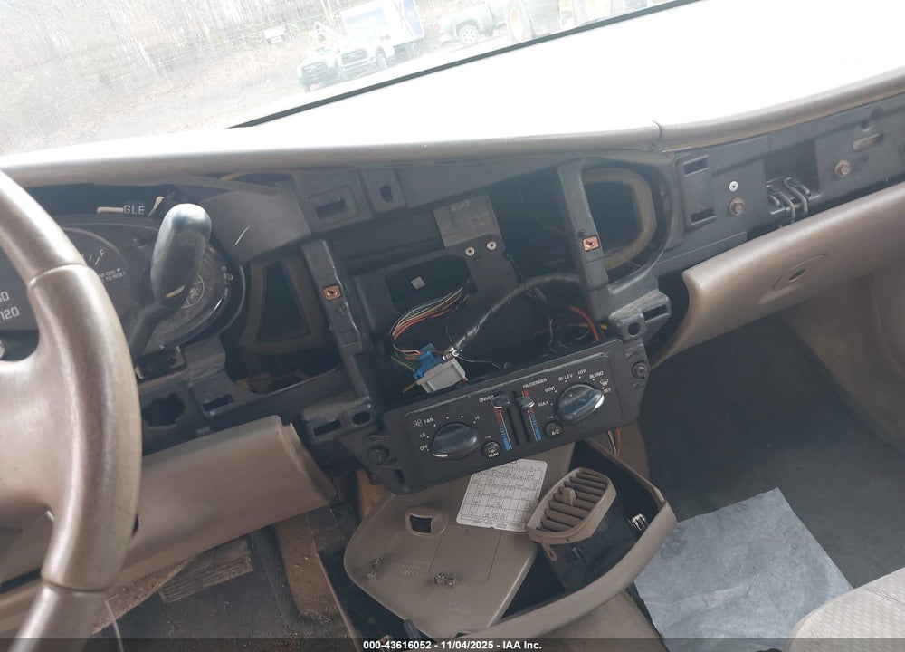 2004 BUICK CENTURY VIN: 2G4WS52J741319196