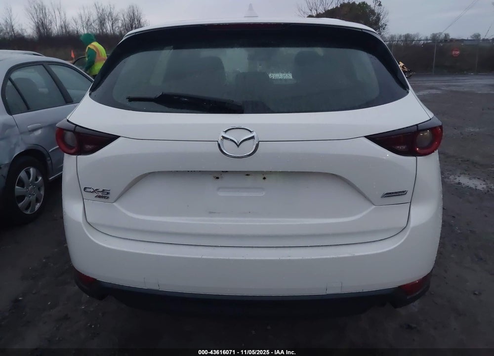 2017 MAZDA CX-5 SPORT VIN: JM3KFBBL4H0164767