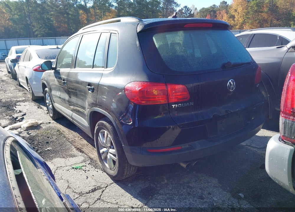 2017 VOLKSWAGEN TIGUAN 2.0T/2.0T S VIN: WVGAV7AX2HK020238