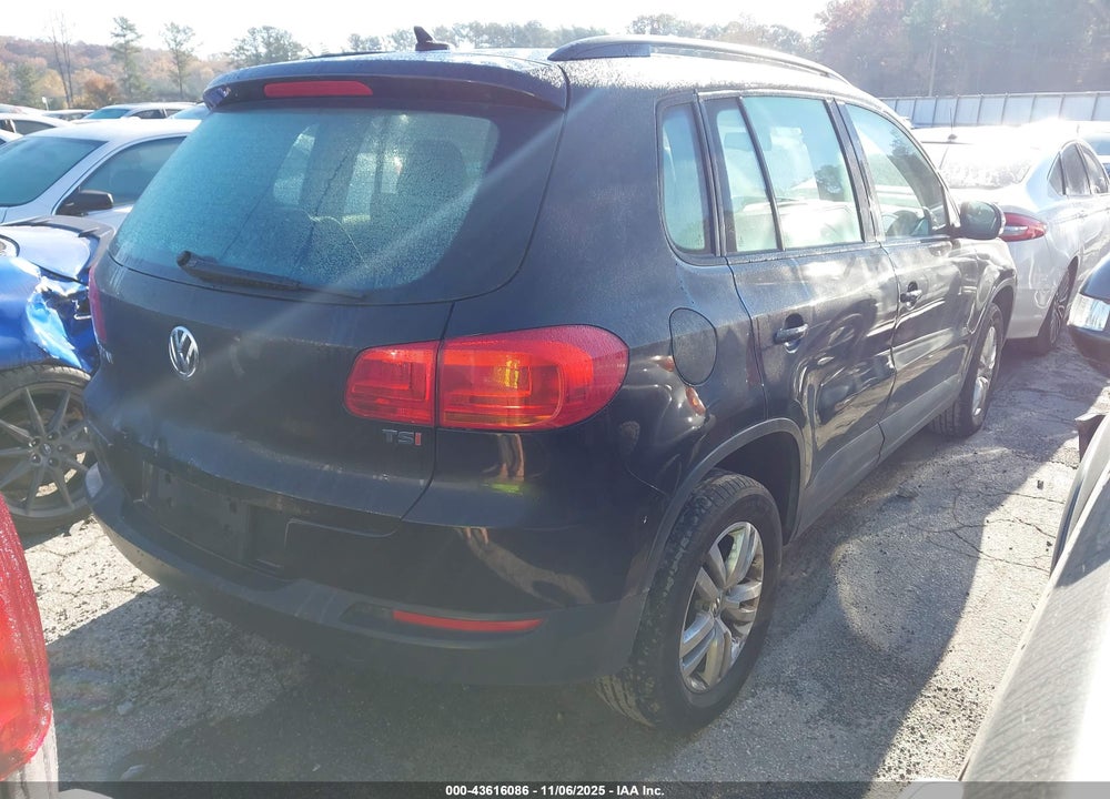 2017 VOLKSWAGEN TIGUAN 2.0T/2.0T S VIN: WVGAV7AX2HK020238
