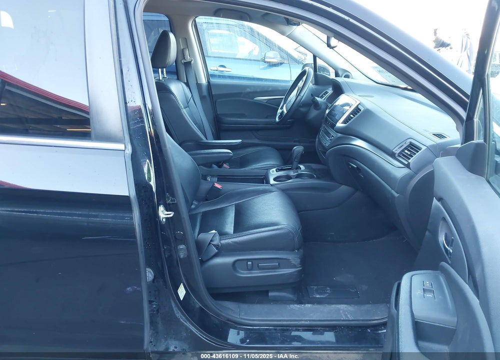 2016 HONDA PILOT EX-L VIN: 5FNYF6H6XGB097247