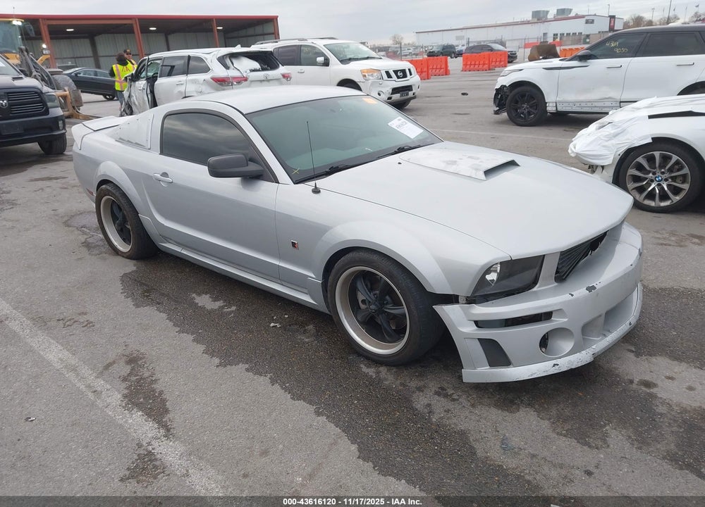 2005 FORD MUSTANG GT DELUXE/GT PREMIUM VIN: 1ZVFT82H555170364