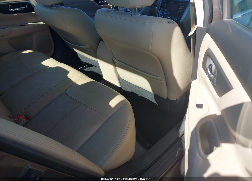 2015 NISSAN ALTIMA VIN: 1N4AL3AP6FC425521