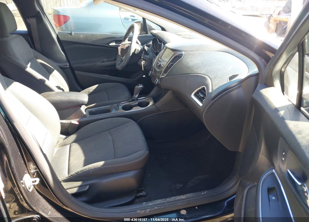2016 CHEVROLET CRUZE LT AUTO VIN: 1G1BE5SM4G7248009