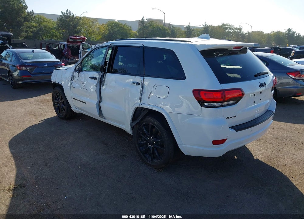 2018 JEEP GRAND CHEROKEE VIN: 1C4RJFAG9JC103601