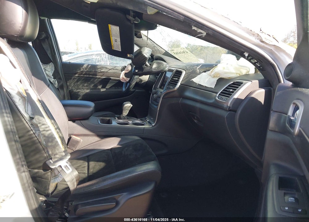 2018 JEEP GRAND CHEROKEE VIN: 1C4RJFAG9JC103601