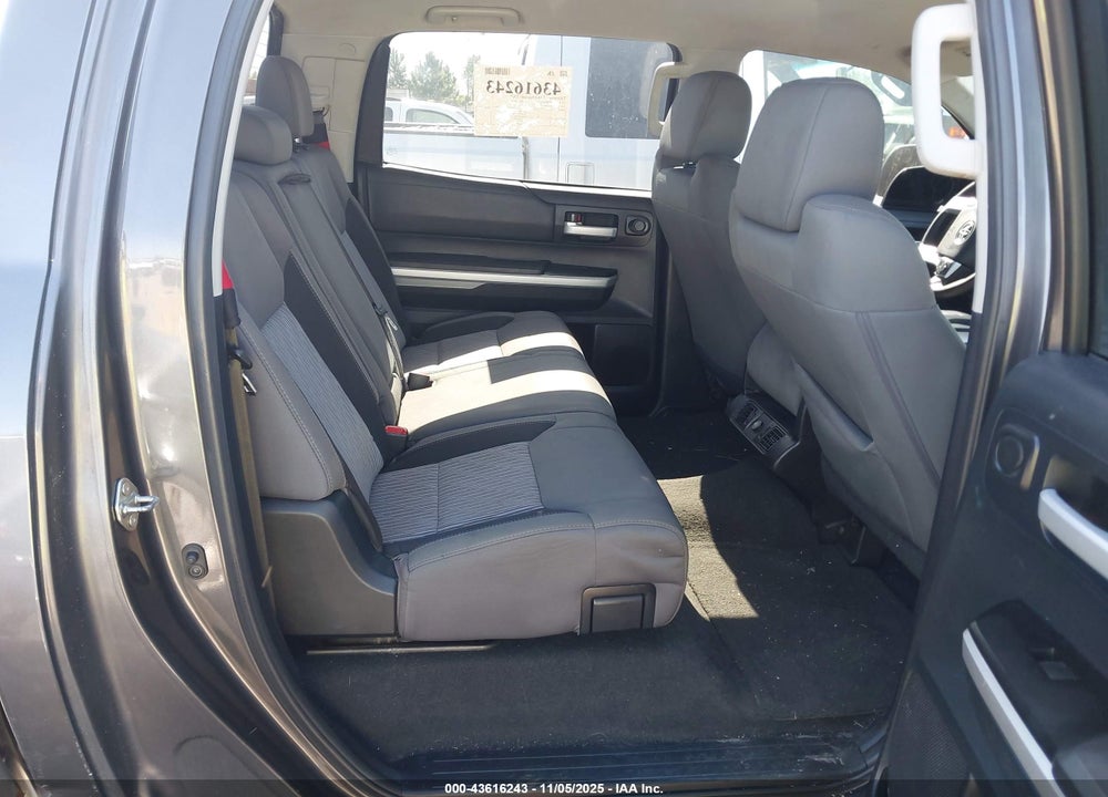 2015 TOYOTA TUNDRA SR5 4.6L V8 VIN: 5TFEM5F11FX085471