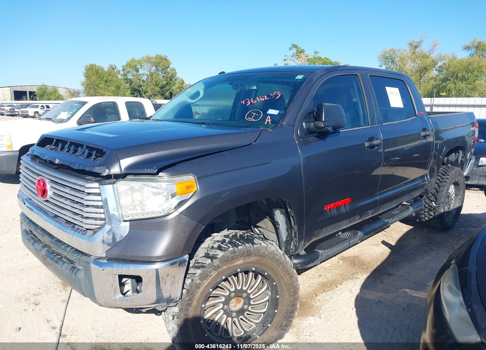 2015 TOYOTA TUNDRA SR5 4.6L V8 VIN: 5TFEM5F11FX085471