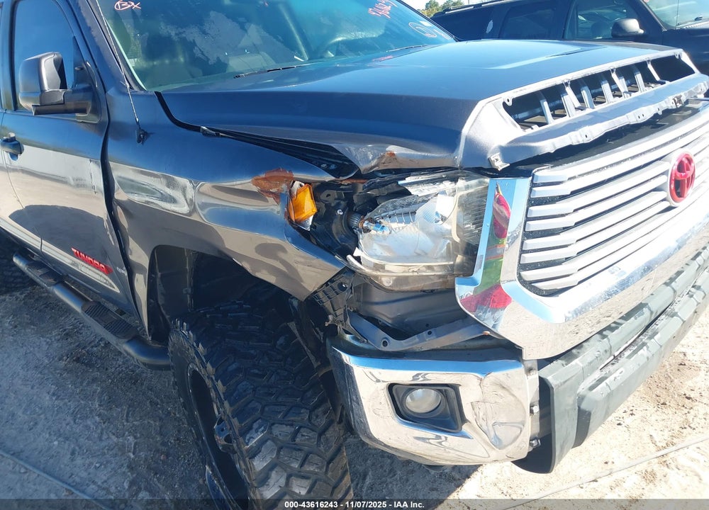 2015 TOYOTA TUNDRA SR5 4.6L V8 VIN: 5TFEM5F11FX085471