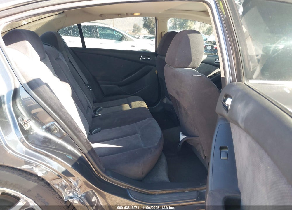 2007 NISSAN ALTIMA VIN: 1N4AL21E17N442323
