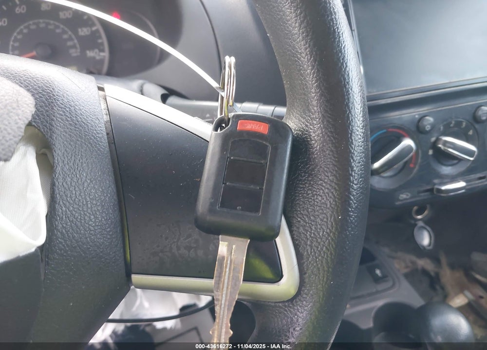 2018 MITSUBISHI MIRAGE G4 ES VIN: ML32F3FJ5JHF08322