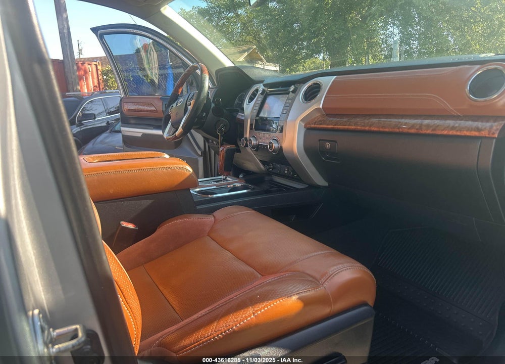 2015 TOYOTA TUNDRA 1794 5.7L V8 VIN: 5TFAW5F1XFX436709