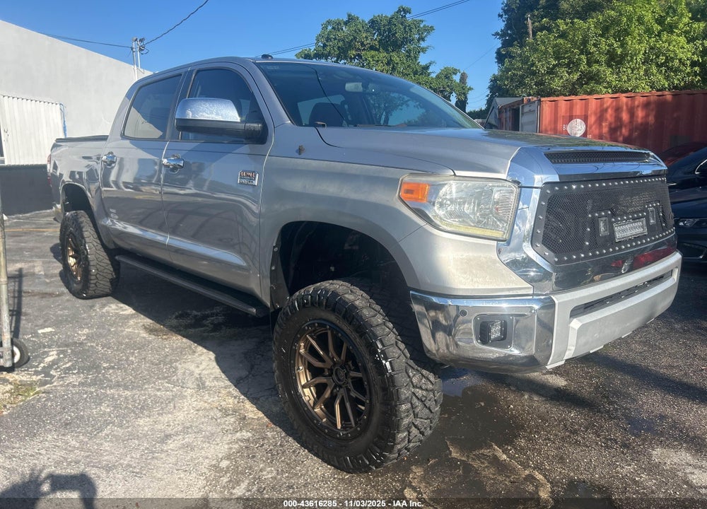 2015 TOYOTA TUNDRA 1794 5.7L V8 VIN: 5TFAW5F1XFX436709