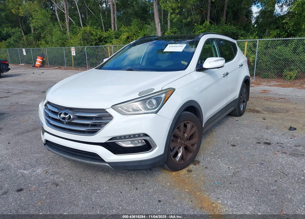 2017 HYUNDAI SANTA FE VIN: 5XYZW4LA0HG495694