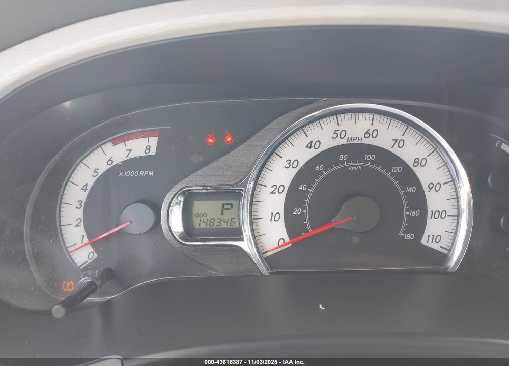 2014 TOYOTA SIENNA SE 8 PASSENGER VIN: 5TDXK3DC1ES446094