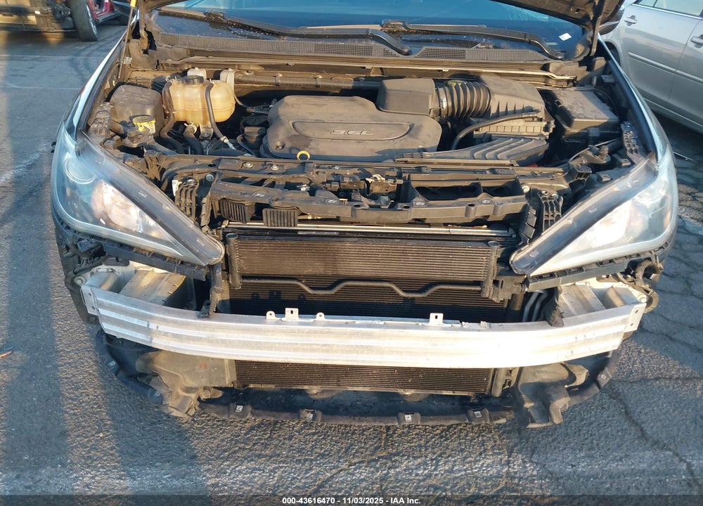 2017 CHRYSLER PACIFICA VIN: 2C4RC1BG3HR613486