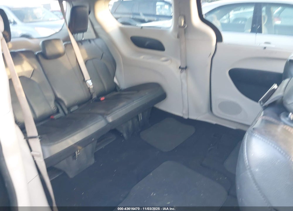 2017 CHRYSLER PACIFICA VIN: 2C4RC1BG3HR613486