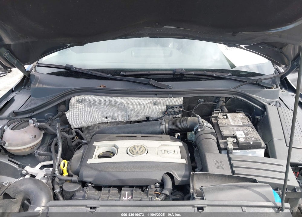 2015 VOLKSWAGEN TIGUAN SE VIN: WVGAV7AX5FW512722