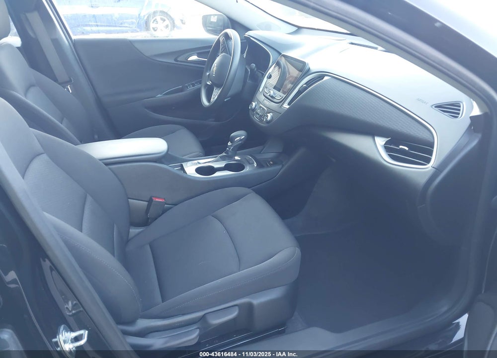 2024 CHEVROLET MALIBU FWD LS VIN: 1G1ZB5ST5RF186725