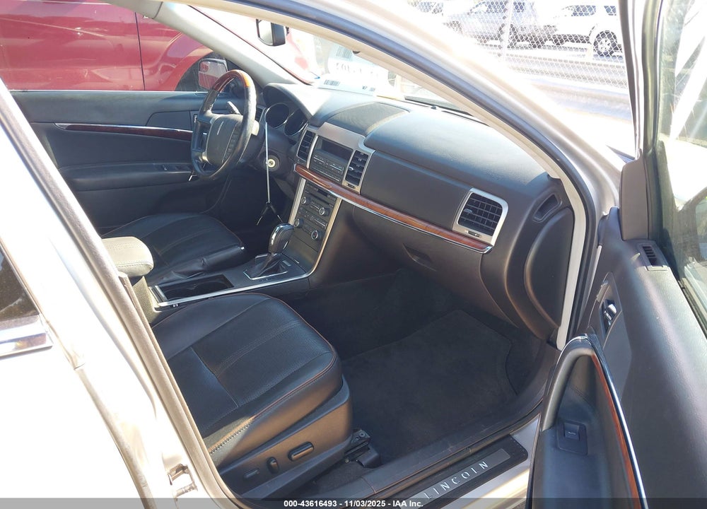 2012 LINCOLN MKZ VIN: 3LNHL2GC4CR801911