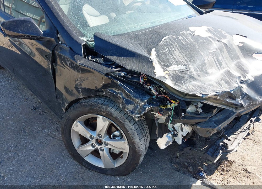 2013 HYUNDAI ELANTRA GLS VIN: 5NPDH4AE1DH304958