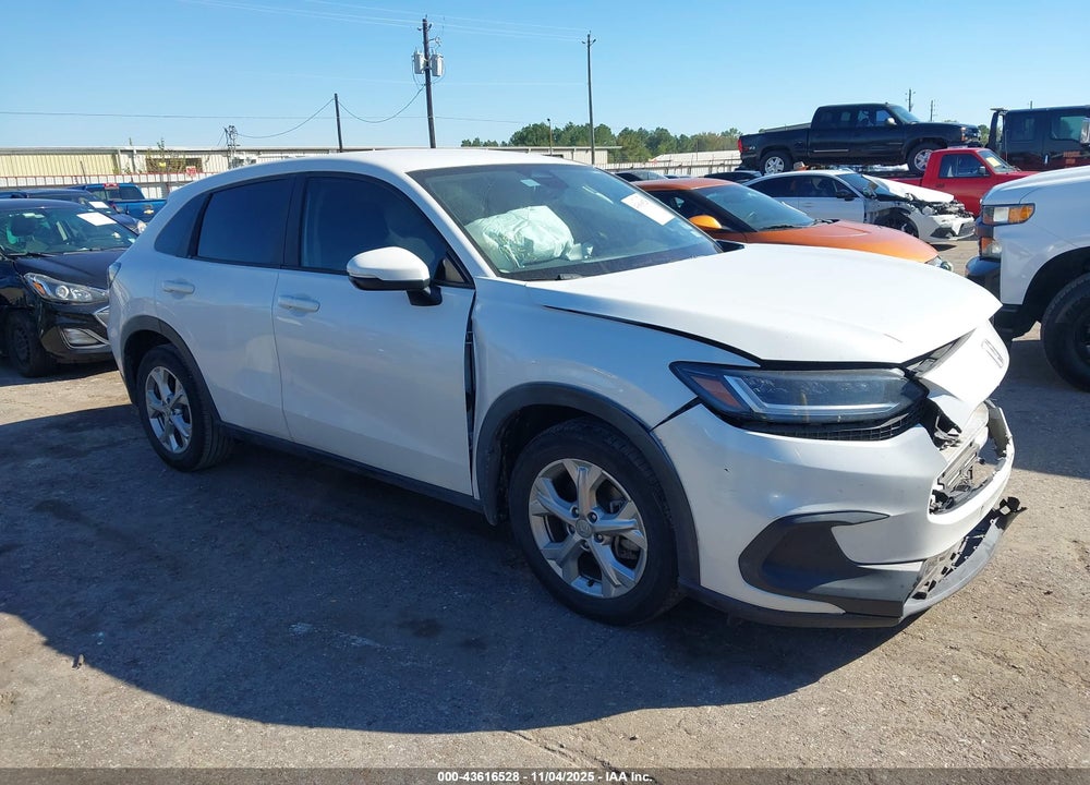 2023 HONDA HR-V 2WD LX VIN: 3CZRZ1H38PM738714