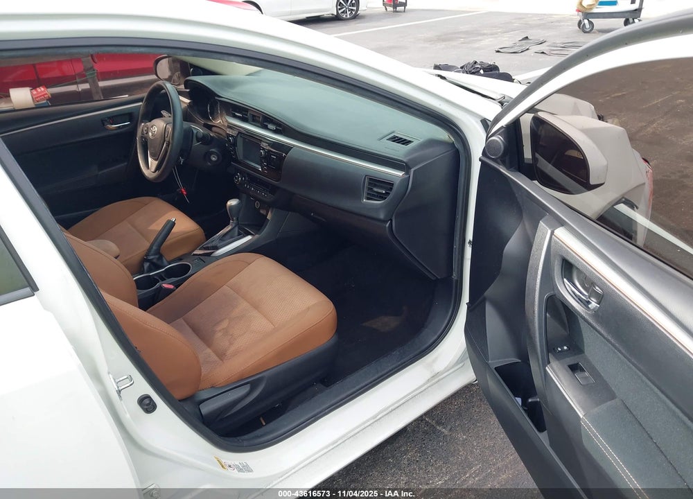 2015 TOYOTA COROLLA LE VIN: 2T1BURHE3FC430668