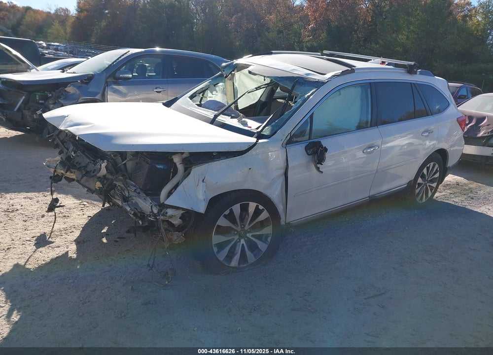 2018 SUBARU OUTBACK 3.6R TOURING VIN: 4S4BSETC5J3331402