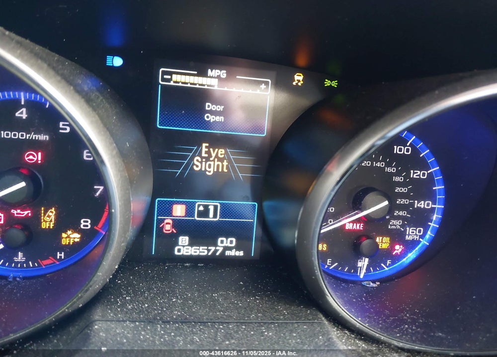 2018 SUBARU OUTBACK 3.6R TOURING VIN: 4S4BSETC5J3331402
