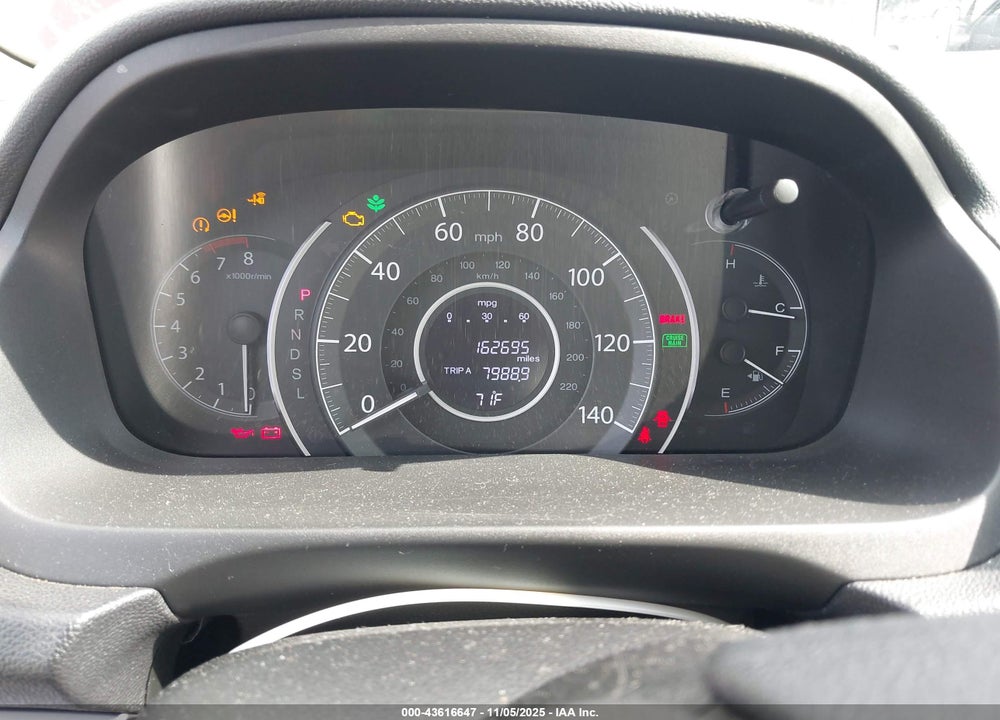 2015 HONDA CR-V VIN: 2HKRM3H51FH525335