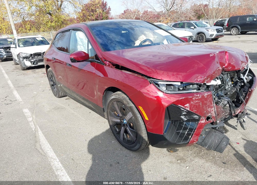 2024 BMW IX XDRIVE50 VIN: WB523CF09RCS04392