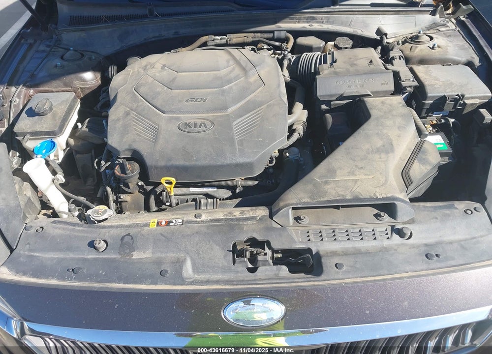 2017 KIA CADENZA LIMITED VIN: KNALC4J15H5066820