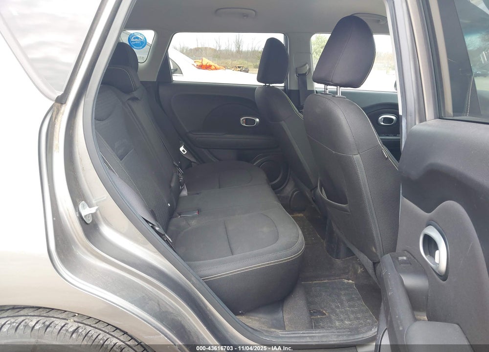 2015 KIA SOUL VIN: KNDJP3A53F7197032