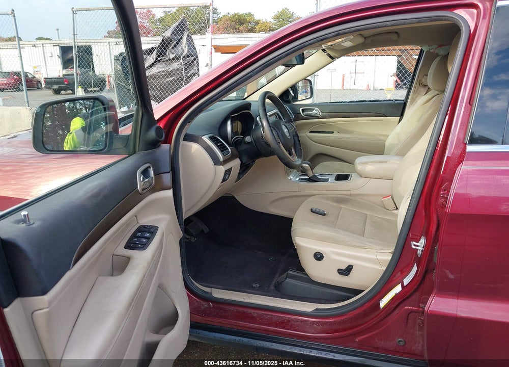 2016 JEEP GRAND CHEROKEE LAREDO VIN: 1C4RJFAGXGC405942