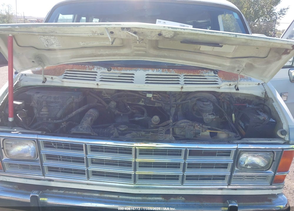 1986 DODGE RAM VAN VIN: 2B6HB23W2GK586495