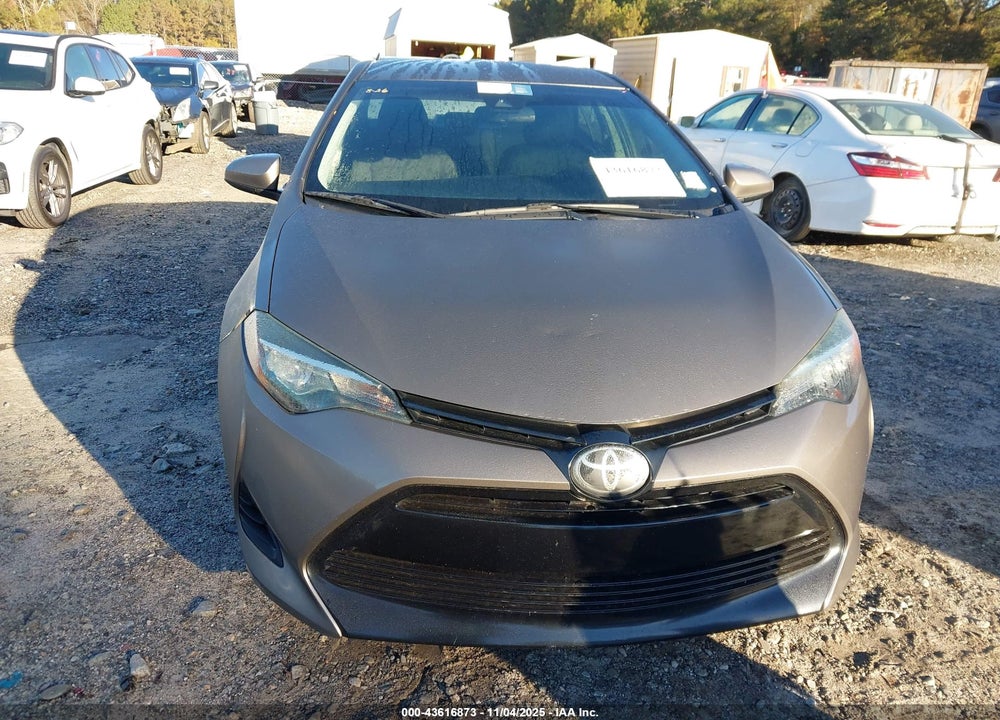 2019 TOYOTA COROLLA LE VIN: 2T1BURHE7KC217104