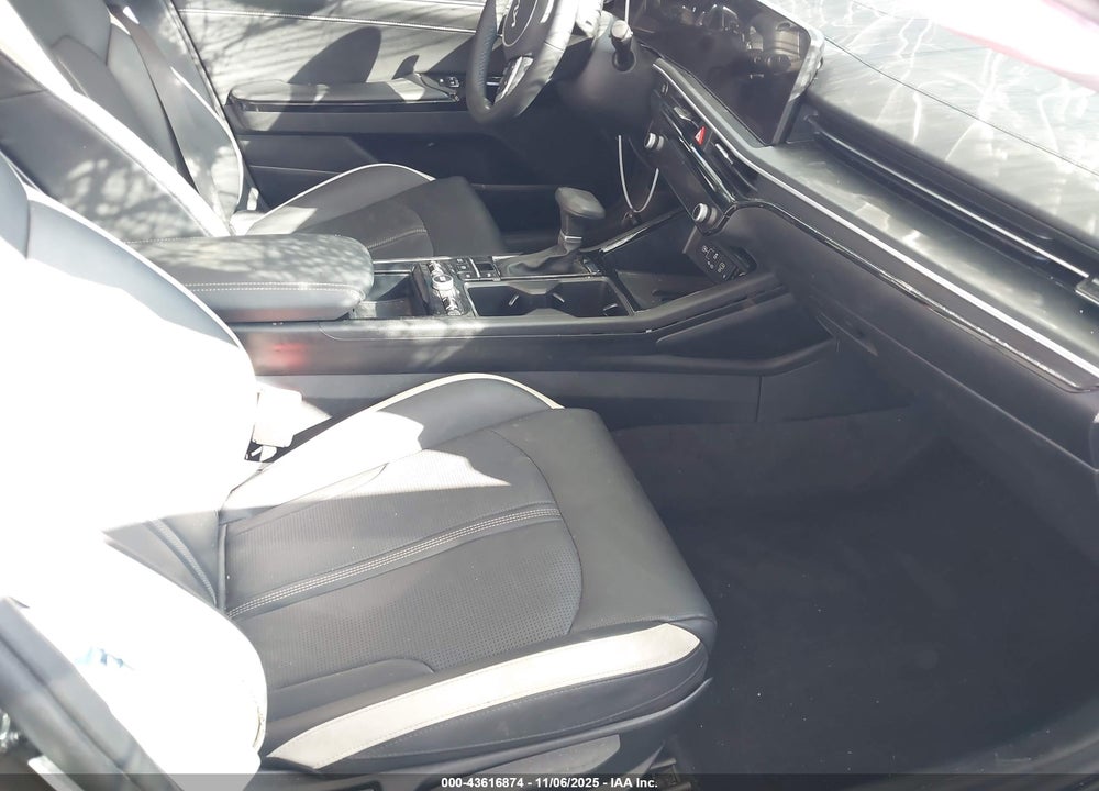 2025 KIA K5 GT LINE VIN: KNAG64J7XS5352280