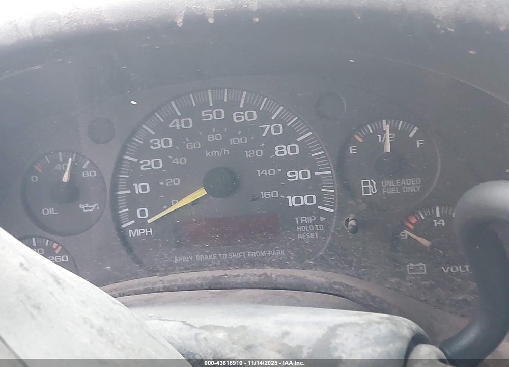 1998 GMC SAVANA STANDARD VIN: 1GTHG35R2W1034452