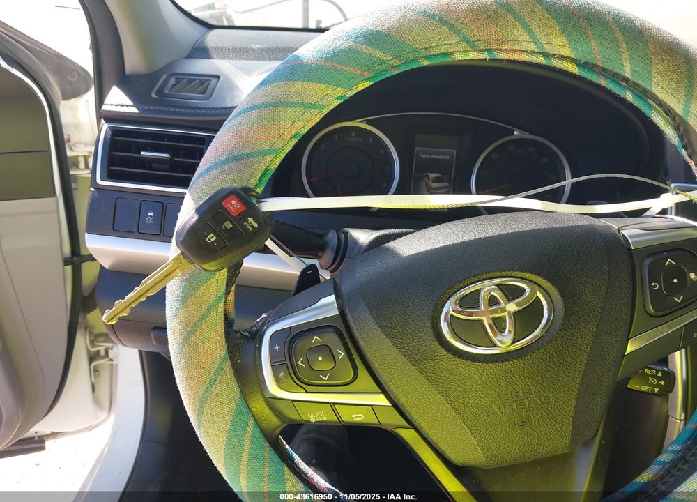 2015 TOYOTA CAMRY SE VIN: 4T1BF1FK6FU095764