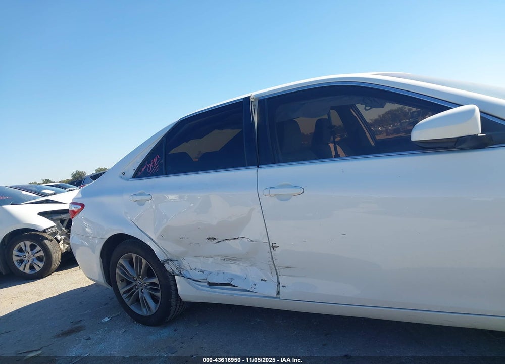 2015 TOYOTA CAMRY SE VIN: 4T1BF1FK6FU095764