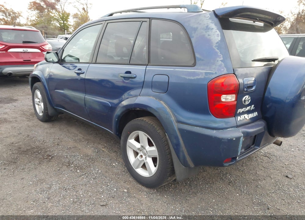 2005 TOYOTA RAV4 VIN: JTEHD20V156028243