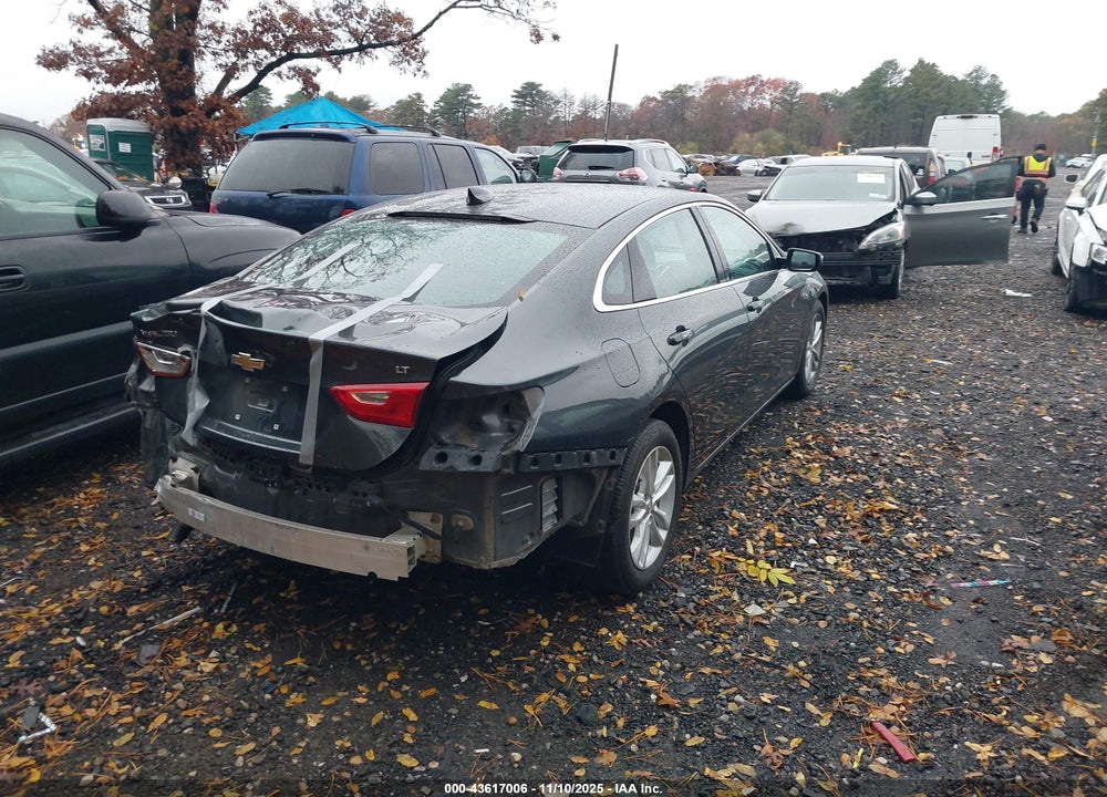 2018 CHEVROLET MALIBU VIN: 1G1ZD5ST9JF172003