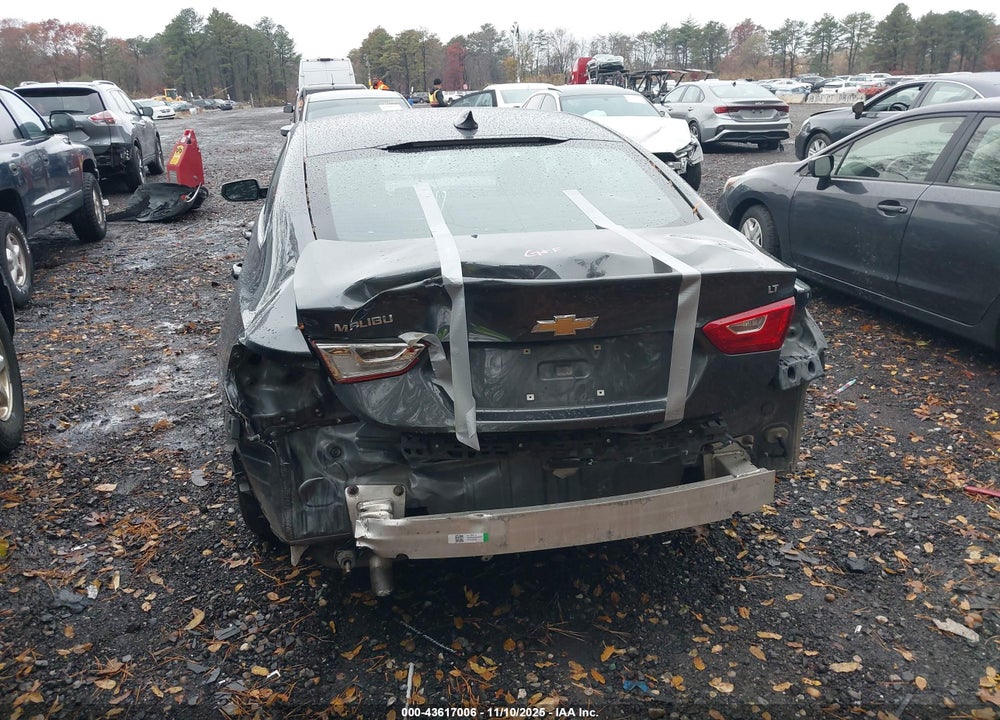 2018 CHEVROLET MALIBU VIN: 1G1ZD5ST9JF172003