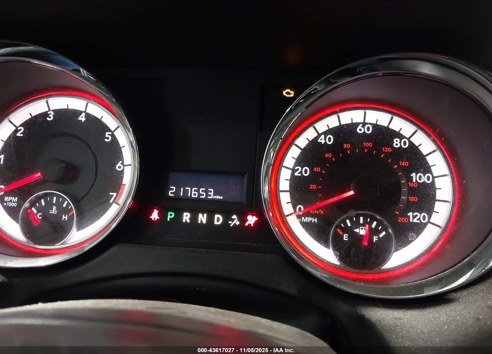 2017 DODGE GRAND CARAVAN SXT VIN: 2C4RDGCG1HR554176
