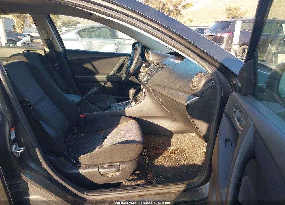 2010 MAZDA 3 VIN: JM1BL1SG8A1209918